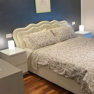 Appartamento Achille, Milano